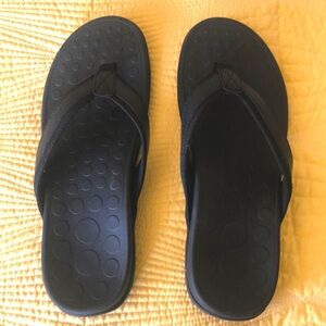 New Vionic Tide Sandals
